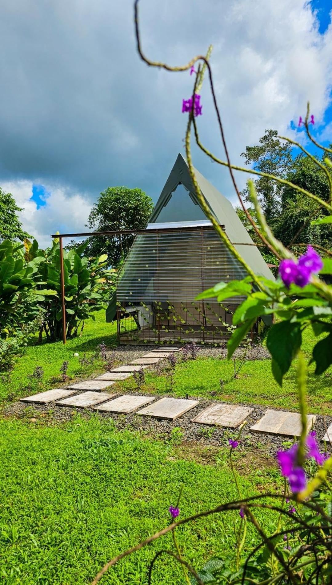 Вилла Flora Glamping De Abuela Ла Фортуна Экстерьер фото